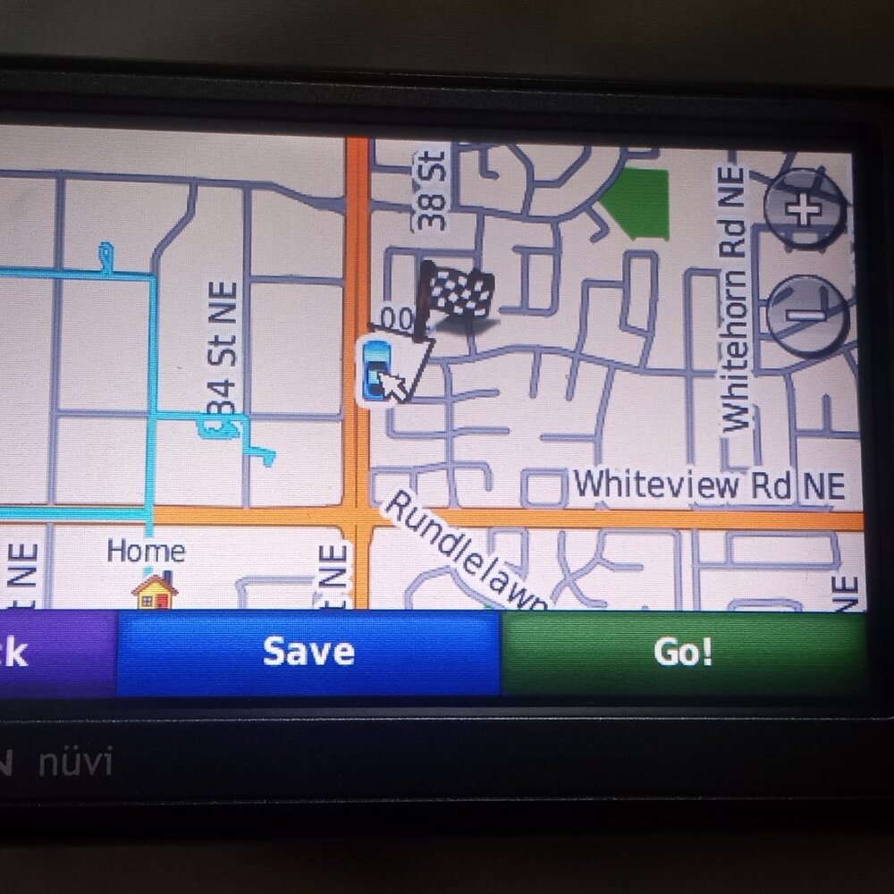 Garmin nüvi 265W Black GPS Navigation System w/Car Charger Works USA Canada Only